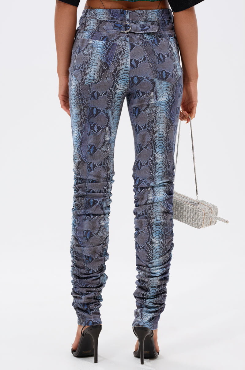 DAYS END RUCHED STACKED SNAKE SKINNY DENIM